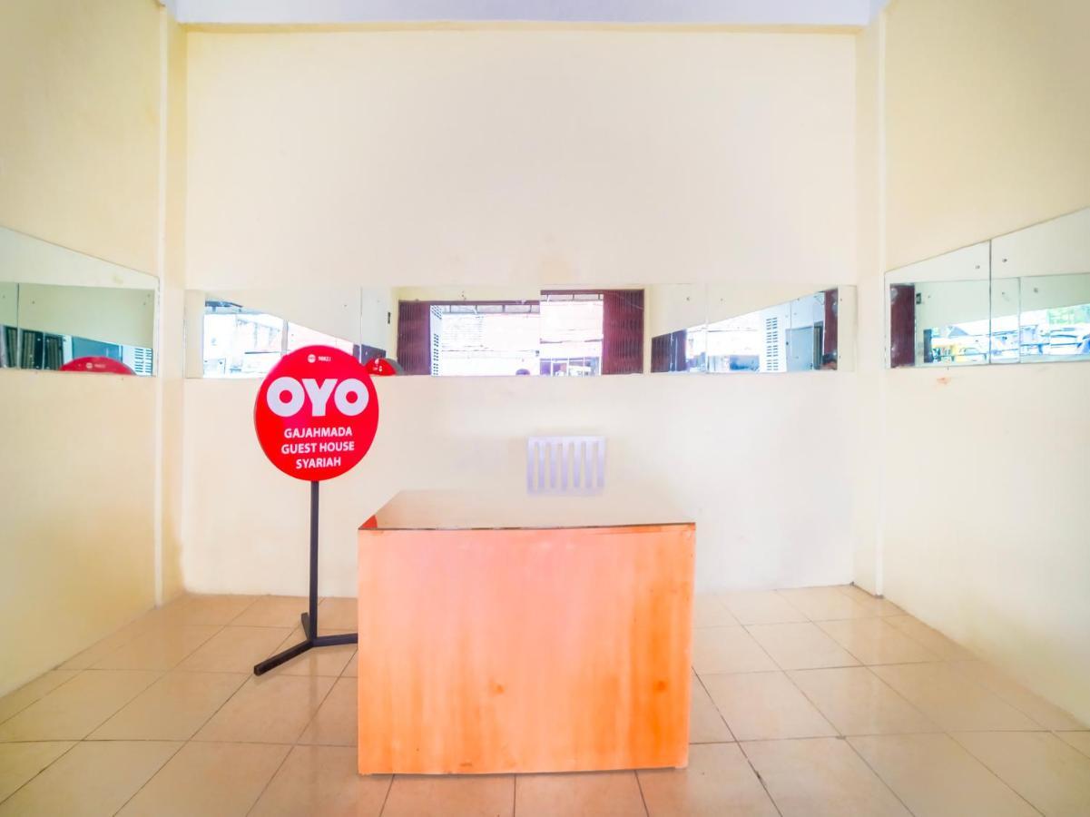 Oyo 90821 Gajah Mada Guest House Syariah Μεντάν Εξωτερικό φωτογραφία